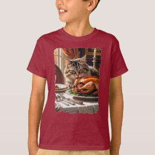 Cat helping himself to Thanksgiving Turkey! T-Shirt