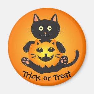 Cat Holding Jack-o'-Lantern Magnet
