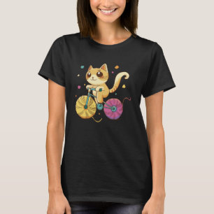 Cat Knitting Cycling Cat Holder Wheels Crochet T-Shirt