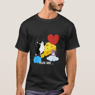 cat, love,funny,mouse,chess T-Shirt