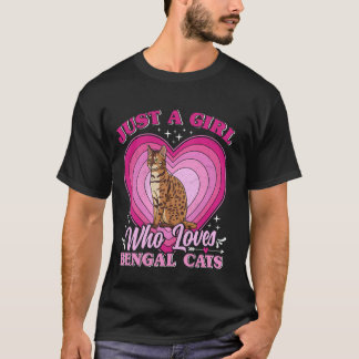 Cat Mummy JUST A GIRL WHO LOVES BENGAL CATS Lover T-Shirt