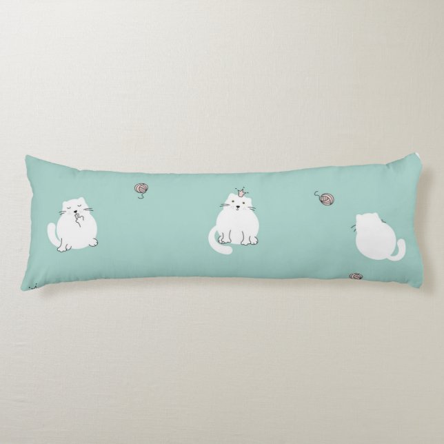 Cat pattern body cushion (Front)