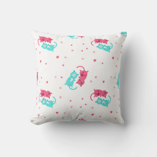 Cat pattern cushion