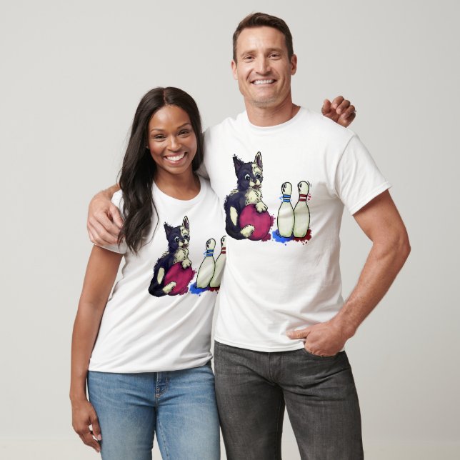Cat playing bowling T-Shirt (Unisex)