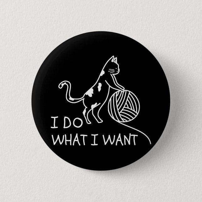 Cat Playing Yarn 6 Cm Round Badge (Front)