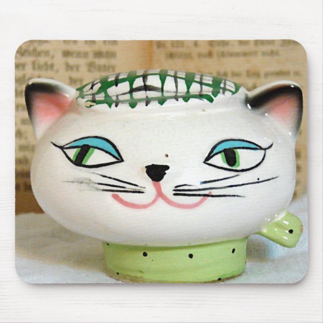 Cat Salt Shaker from 1958 Mouse Mat (Front)