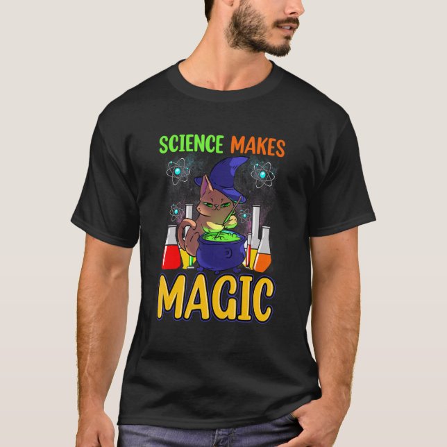 Cat Scientist Science Magic Witch Chemistry Teache T-Shirt (Front)