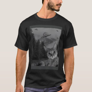 Cat Selfie UFO Sighting  Alien Conspiracy Sci Fi L T-Shirt