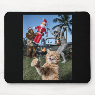 Cat Selfie With Alien And Bigfoot Christmas In Jul Mouse Mat