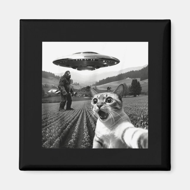 Cat Selfie With Alien Ufo Funny Cat Alien Bigfoot  Magnet (Front)