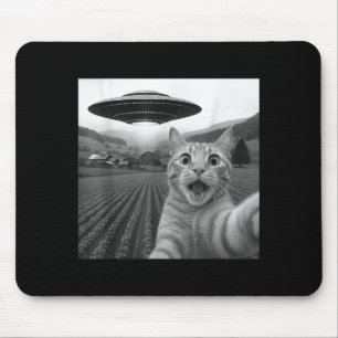 Cat Selfie With Alien Ufo Funny Cat For Men Women Mouse Mat