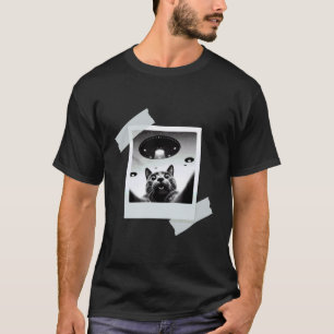 Cat Selfie with Alien UFO Funny Cat for Men Women T-Shirt