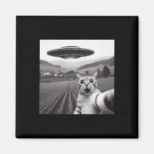 Cat Selfie With Alien Ufo Funny Cat Gifts For Men Magnet