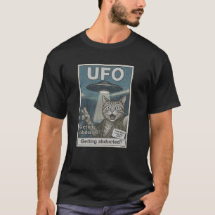 Cat Selfie With Alien UFO Funny Graphic Alien Anim T-Shirt