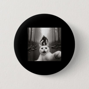 Cat Selfie With Bigfoot Funny Cat Gifts For Men Wo 6 Cm Round Badge