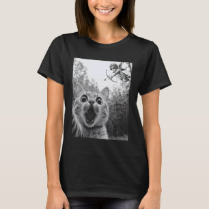 Cat Selfie with Cupid Funny Valentines Cat Lover W T-Shirt