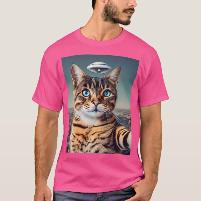 Cat Selfie With Ufo T-Shirt (Front)