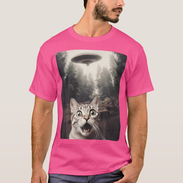 Cat Selfie With Ufo T-Shirt (Front)