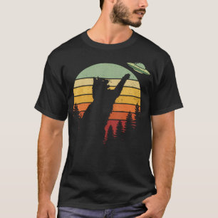 Cat Ufo Alien Spaceship Funny Vintage Space T-Shirt