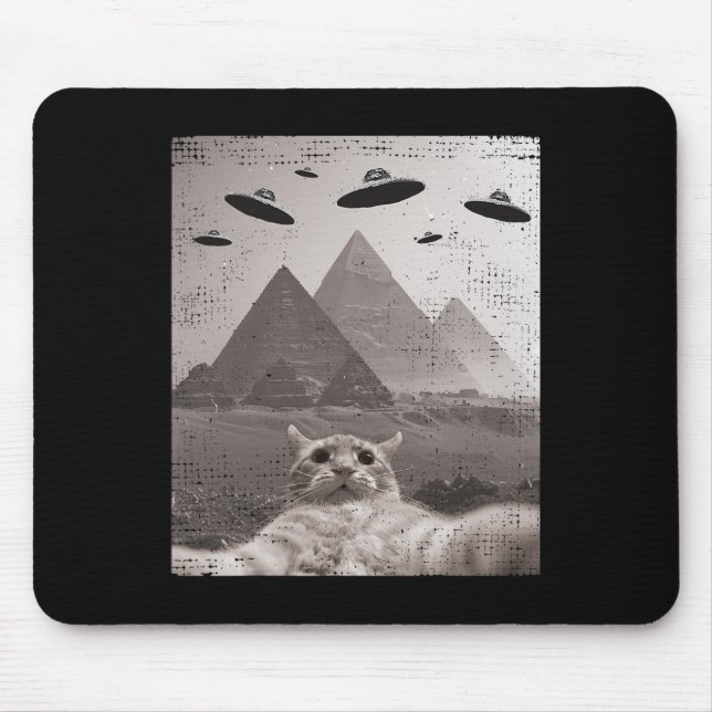 Cat Ufo Meme - Funny Cat Selfie With Ufos  Mouse Mat (Front)