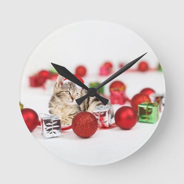 Cat wearing red Santa hat Christmas Ornament Round Clock (Front)