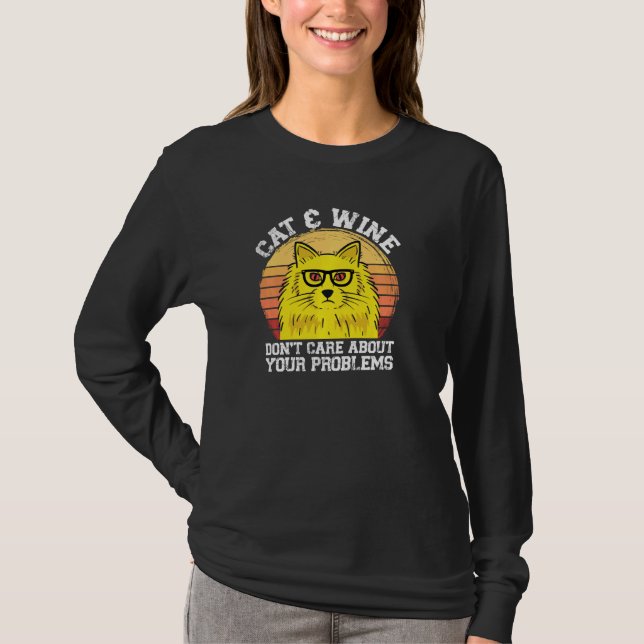 Cat & Wine Don T Care About You Cat Owner Pullover (Front)