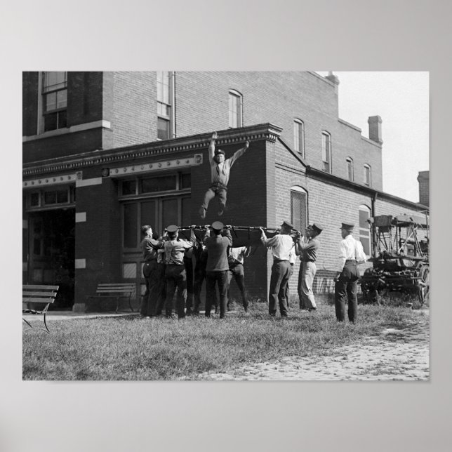Catch Me If You Can: 1920 Poster (Front)