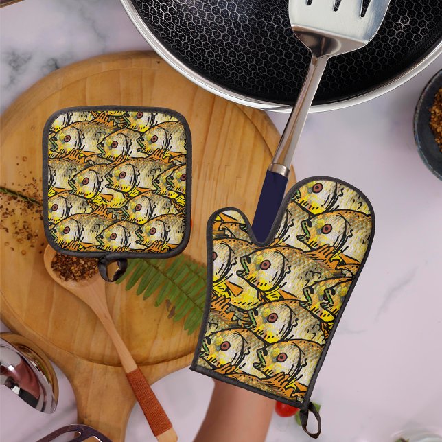 Catch of the Day (St. Andrew) Oven Mitt & Pot Holder Set (Creator Uploaded)