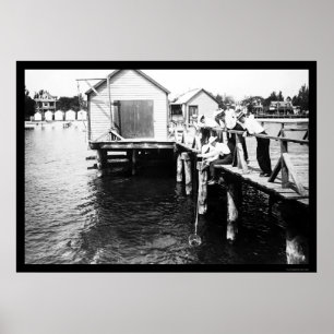Catching Crabs at Colonial Beach, VA 1914 Poster