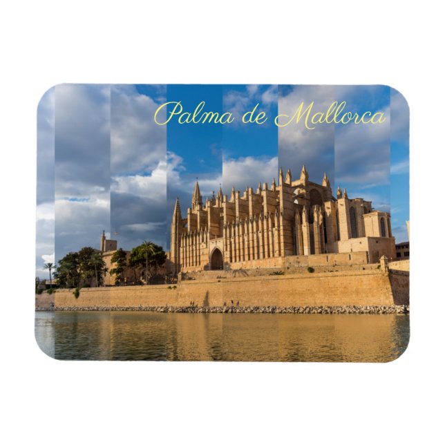Cathedral of Palma de Mallorca at Golden hour Magnet (Horizontal)
