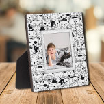 Cats Pattern Frameless Photo Easel Back Plaque<br><div class="desc">Made to look dimensional, a border of black and white cats creates a fun frame for your favourite photo on this tabletop plaque with a built-in easel. The image is put directly on the hardboard panel for a stunningly crisp image with an easy wipe clean surface. Great as a gift...</div>