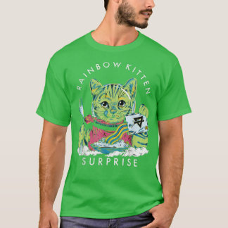 Cats Rainbow Kitten Surprise Cute Eat Retro Animal T-Shirt