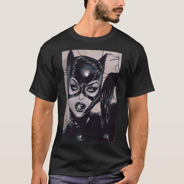 Catwoman #50 Sozomaika Cover Illustration T-Shirt (Front)