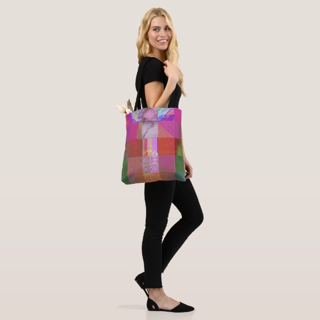 CD1FE646 Abstract Digital Glitch Art Grid Pattern  Tote Bag (On Model)