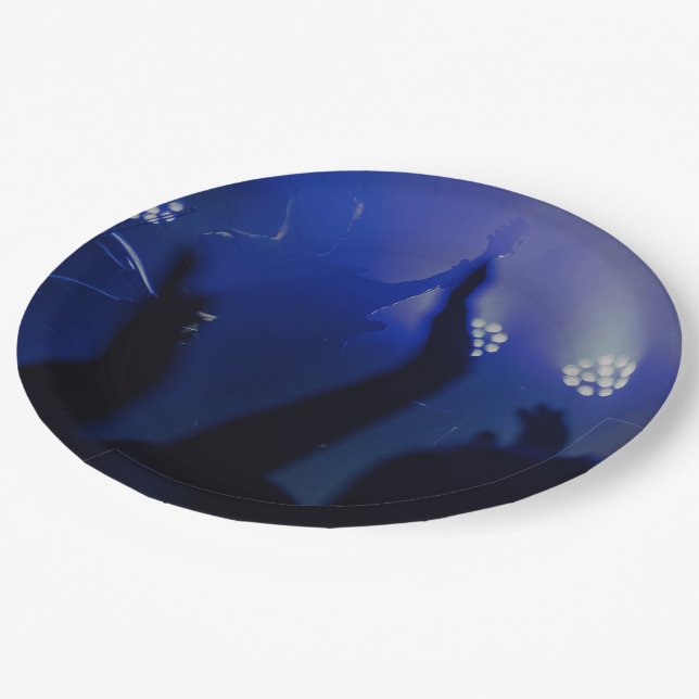 Celebrate in Style with 9" Round Paper Plates (Angled)