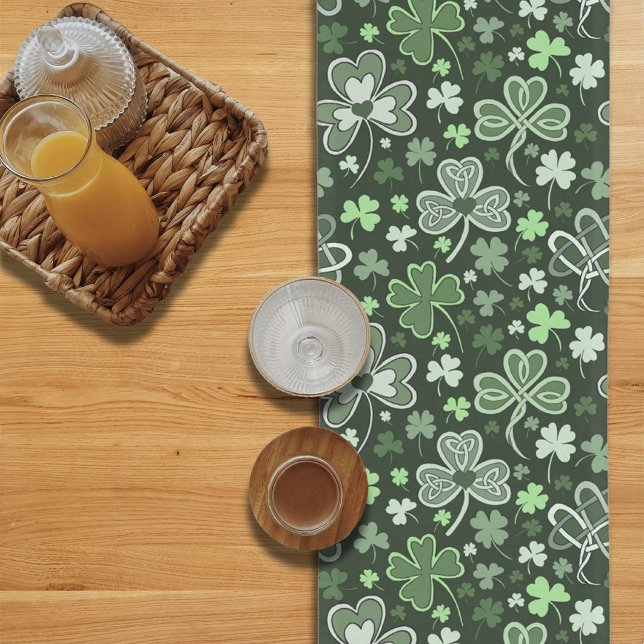 Celtic Clover Pattern Green Irish Hearts Short Table Runner (Creator Uploaded)