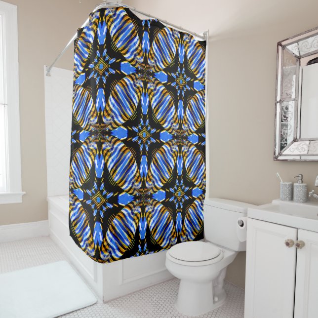 Celtic fleurs..... shower curtain (In Situ)