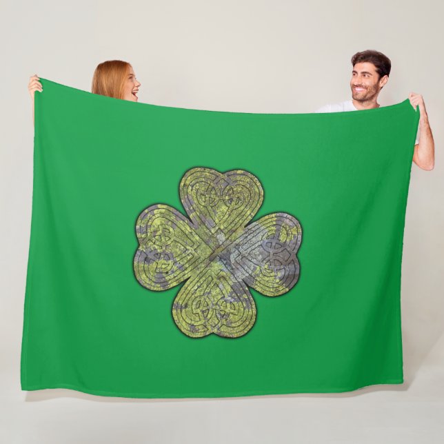 Celtic Knot - Four Leaf Clover Fleece Blanket (In Situ)