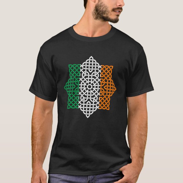 Celtic Knot Ireland Flag St Patricks Day for Men W T-Shirt (Front)