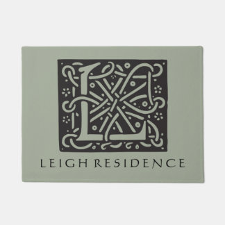 Celtic Knot Letter L Monogram with Family Name Doormat