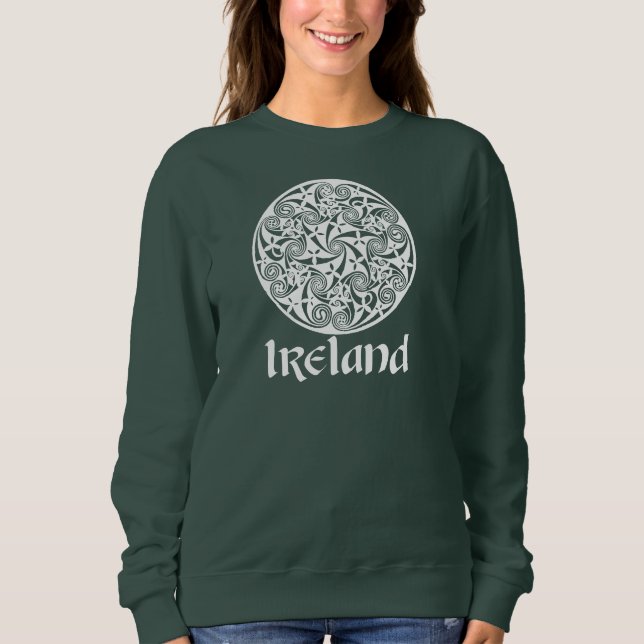 Celtic Knot Medallion Round Design, Irish Artwork Sweatshirt (Front)