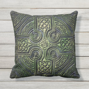 Celtic knotwork St. Patrick's Day Cushion