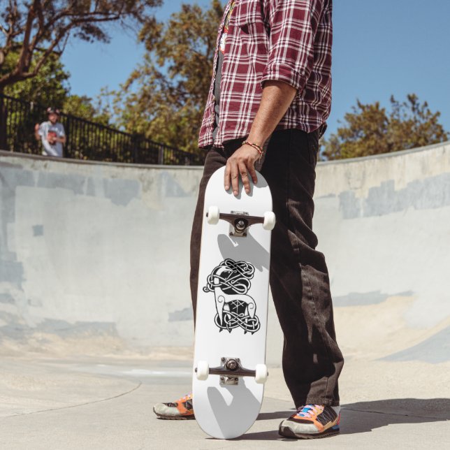 Celtic/Nordic deer Skateboard (Outdoor 2)