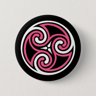 Celtic Triskele Ornament, Fuchsia, Black and White 6 Cm Round Badge