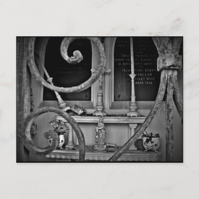 Cemetery crypt altar postcard (Front)