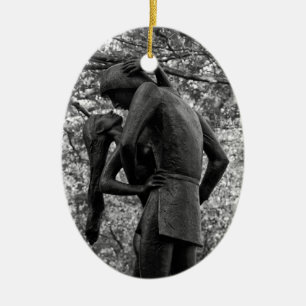Central Park Autumn: Romeo & Juliet Statue 01 B&W Ceramic Tree Decoration