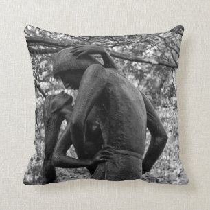 Central Park Autumn: Romeo & Juliet Statue 01 B&W Cushion
