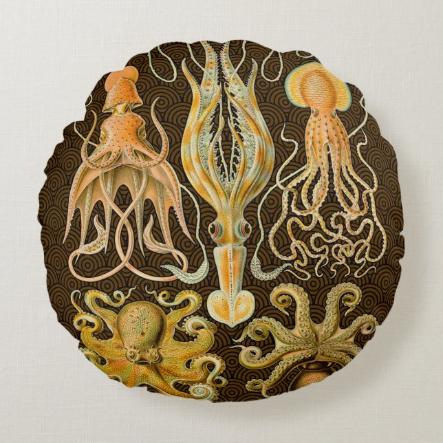 Cephalopod Octopus Squid Marine Nature Round Cushion (Front)