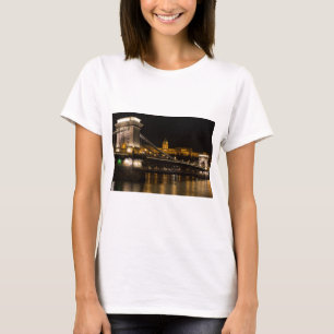 Chain Bridge with Buda Castle Hungary Budapest T-Shirt