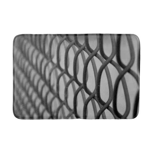 Chain link fence bath mat (Front)